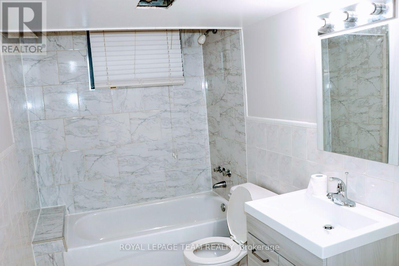 1220 Dorchester Avenue, Ottawa, Ontario  K1Z 8E4 - Photo 13 - X13550768