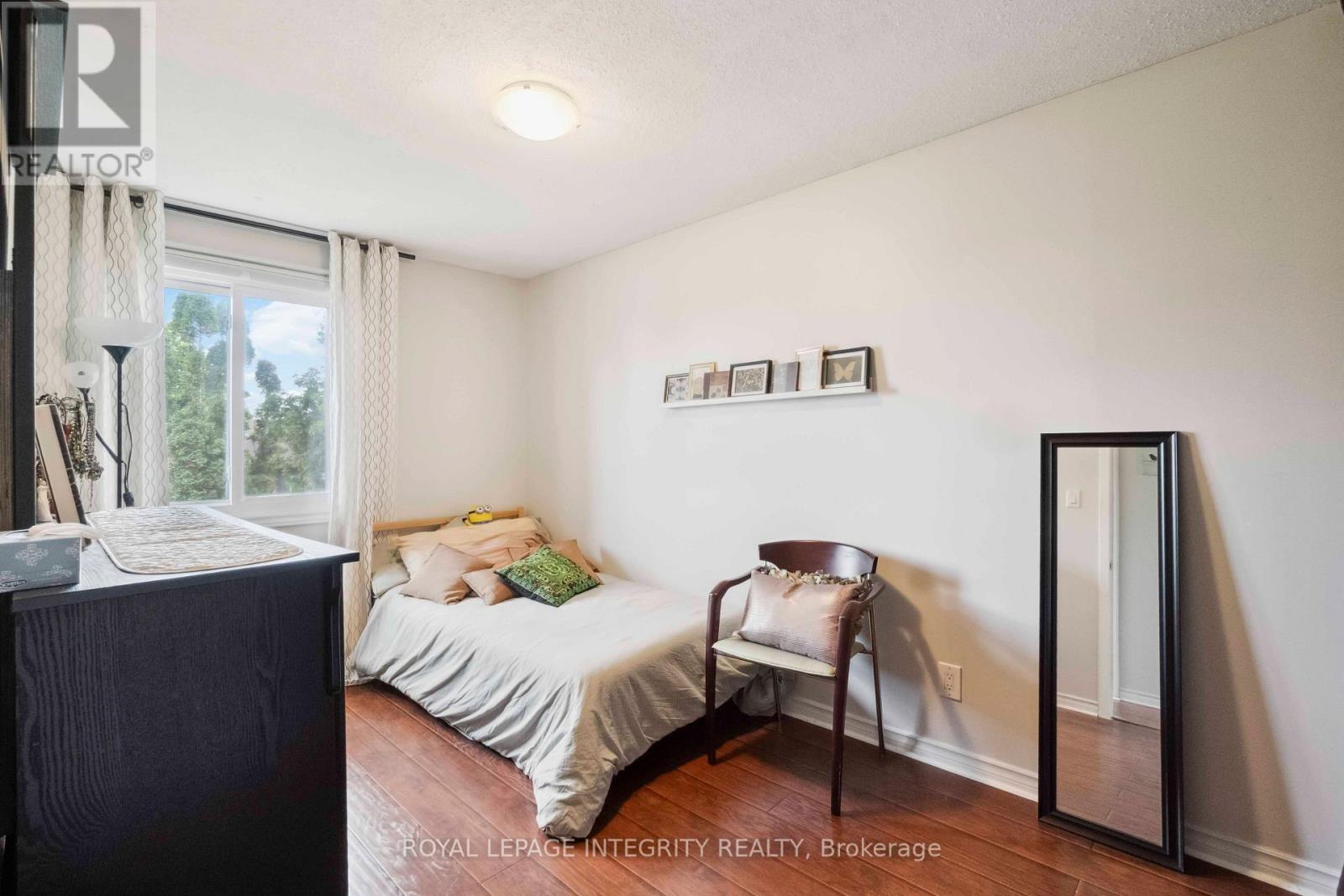 1248 Bethamy Lane, Ottawa, Ontario  K1J 8P4 - Photo 16 - X13550810
