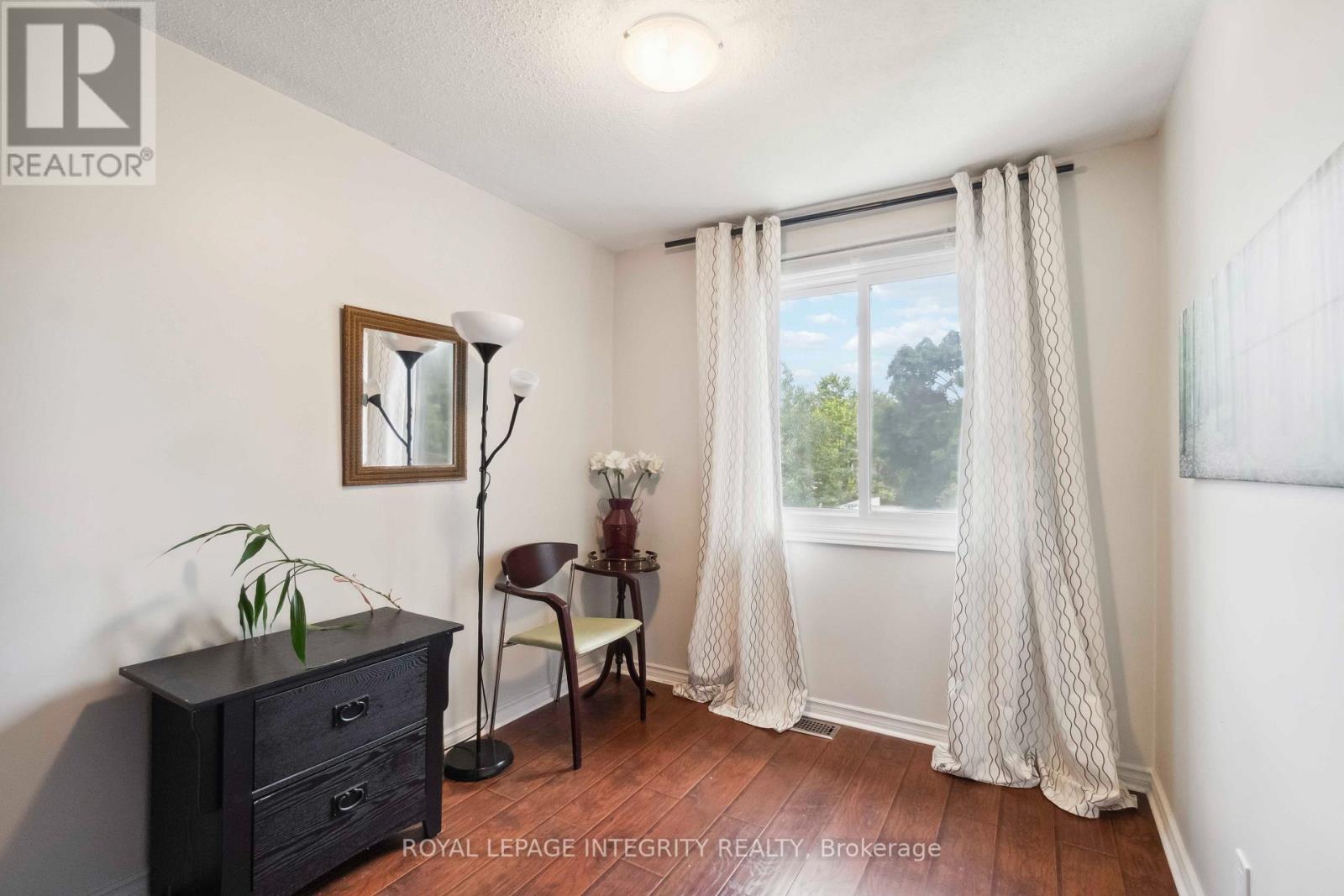1248 Bethamy Lane, Ottawa, Ontario  K1J 8P4 - Photo 18 - X13550810