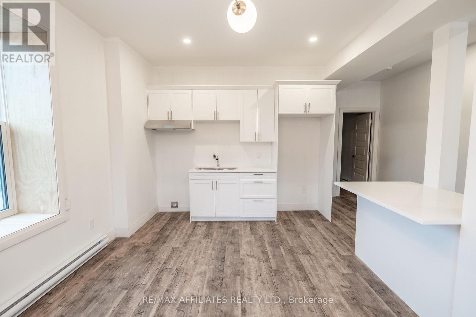 101 - 26 First Street W, Cornwall, Ontario  K6J 1B9 - Photo 5 - X13551226