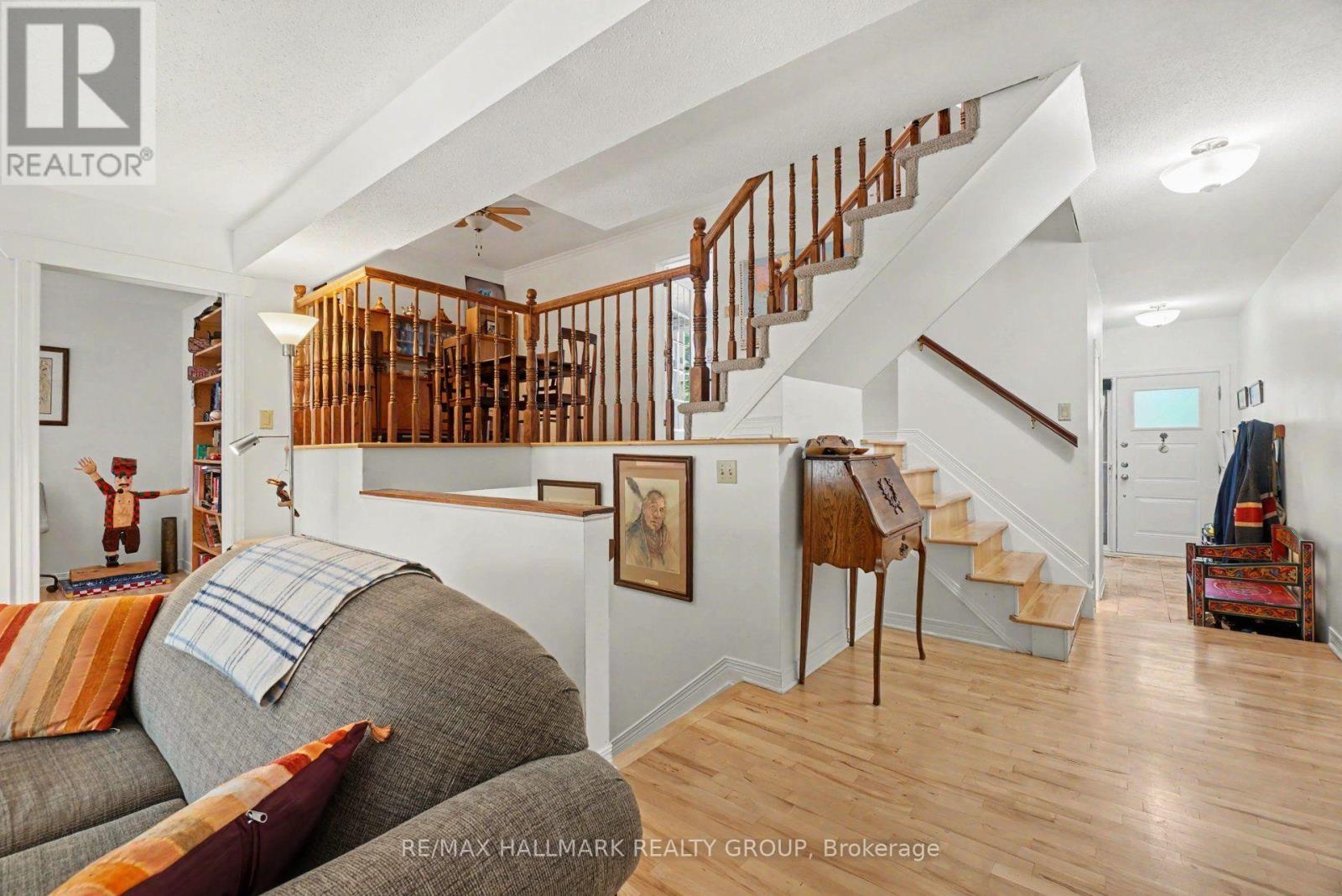 48 Dunbarton Court, Ottawa, Ontario  K1K 4L4 - Photo 9 - X13551360