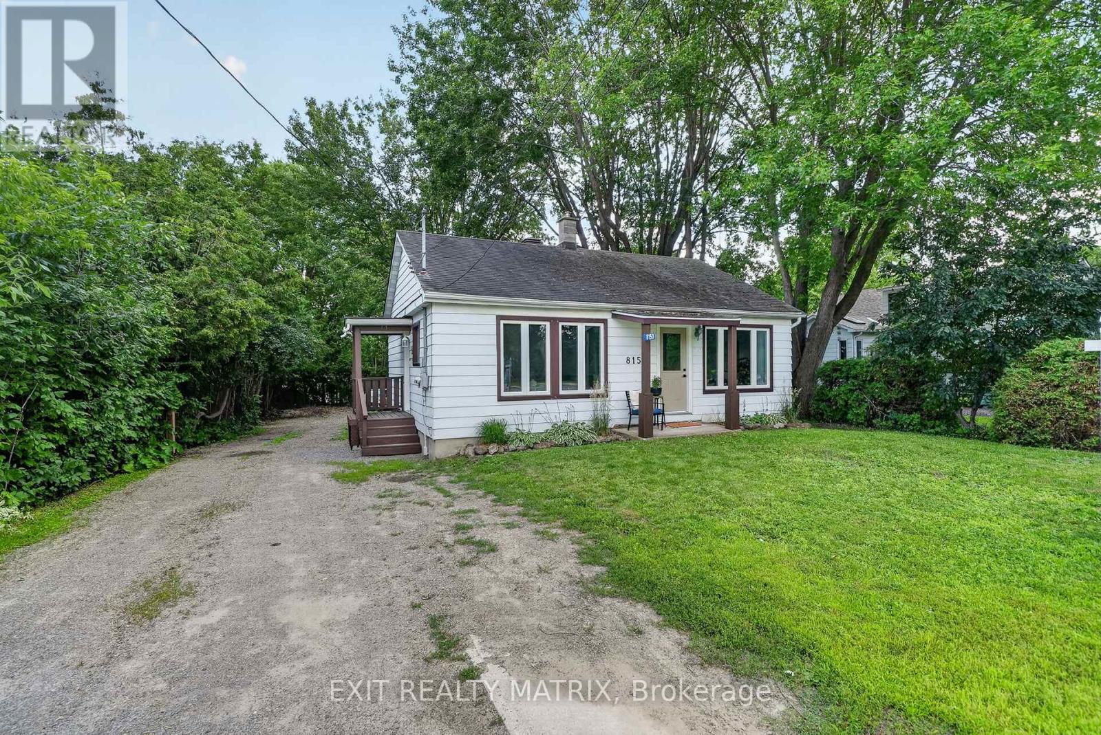 8150 Victoria Street, Ottawa, Ontario  K0A 2P0 - Photo 1 - X13551404