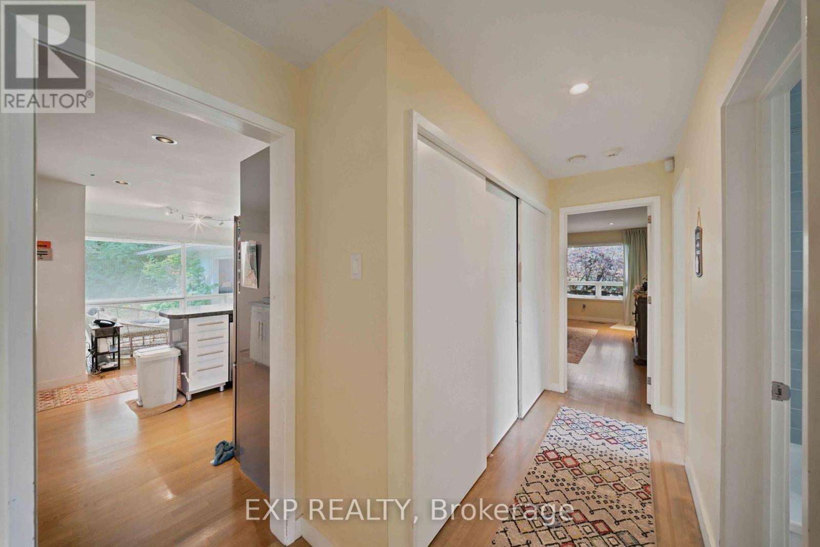 304 Roger Road, Ottawa, Ontario  K1H 5C4 - Photo 11 - X13551614