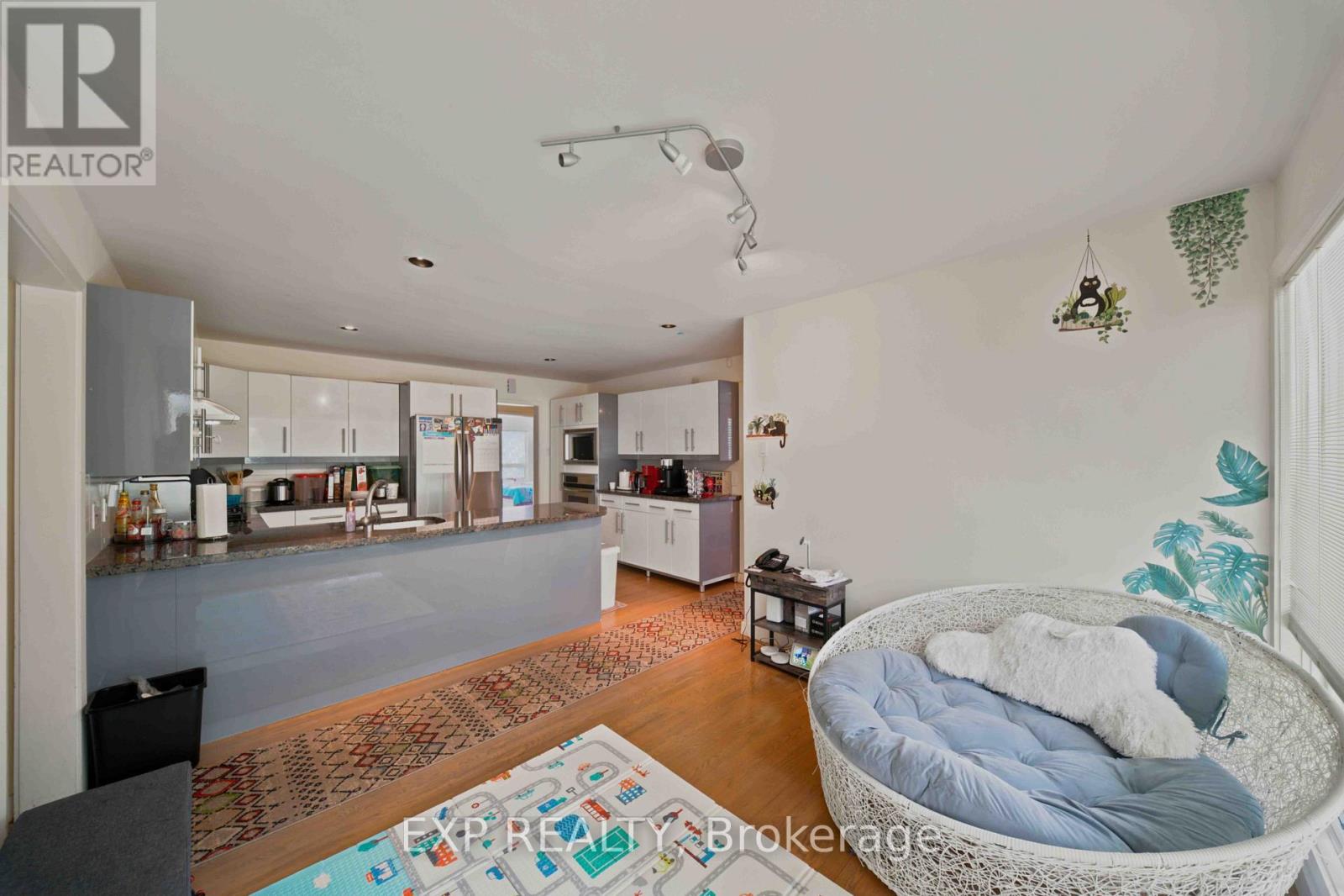 304 Roger Road, Ottawa, Ontario  K1H 5C4 - Photo 14 - X13551614