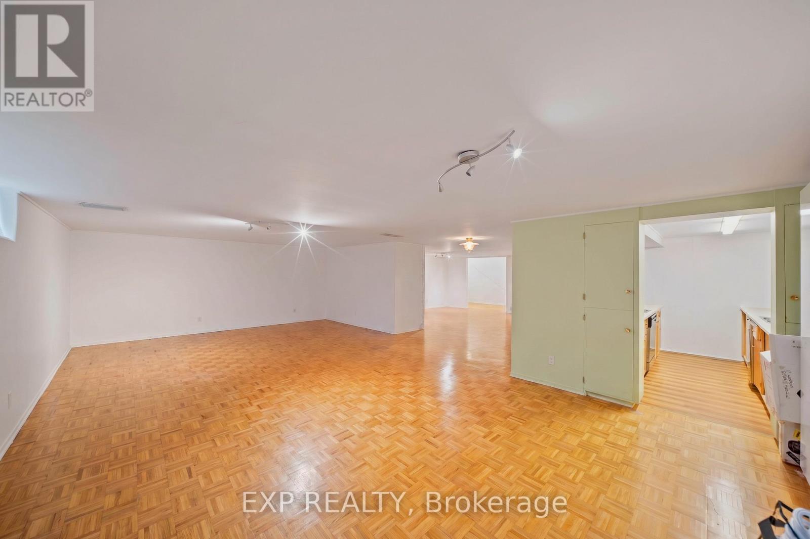 304 Roger Road, Ottawa, Ontario  K1H 5C4 - Photo 36 - X13551614