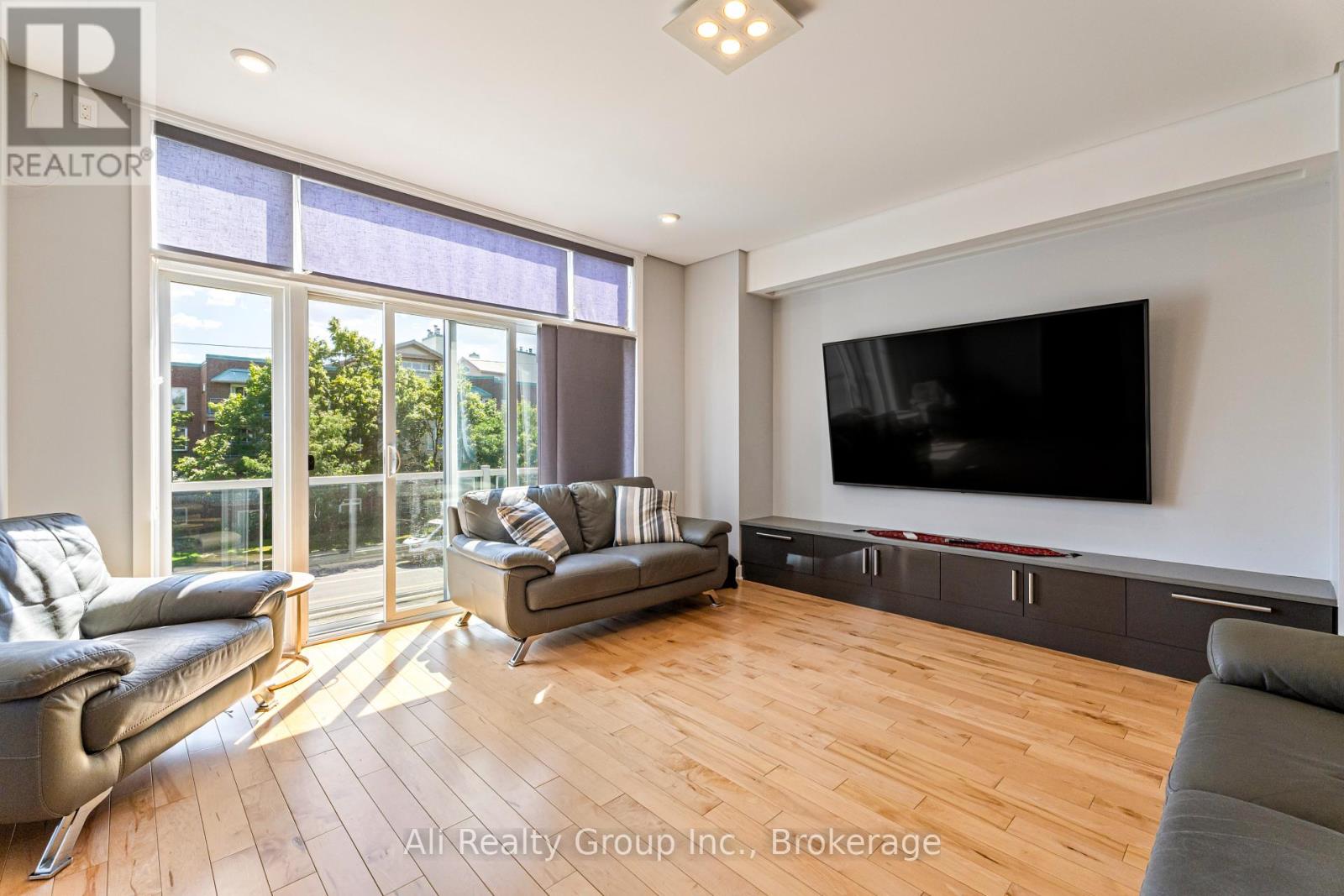 69 Donald Street, Ottawa, Ontario  K1K 1N3 - Photo 31 - X13551718