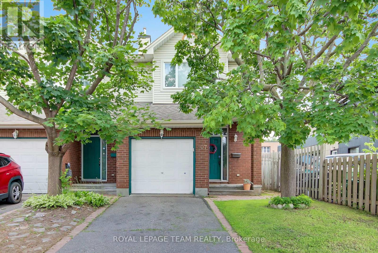 307 Cyr Avenue, Ottawa, Ontario  K1L 7N6 - Photo 1 - X13551752