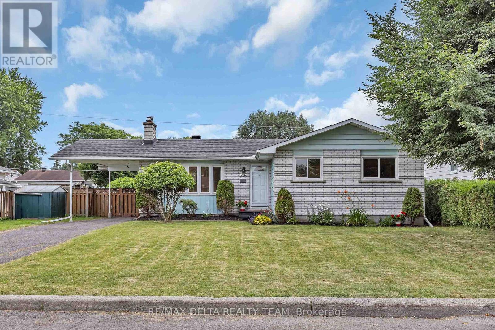 278 Gleneagles Avenue, Ottawa, Ontario  K1E 1L8 - Photo 1 - X13551768