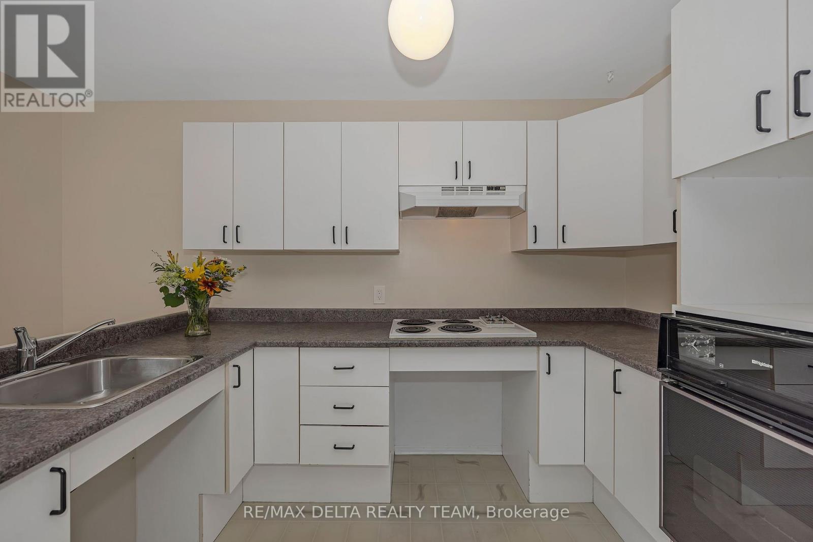 278 Gleneagles Avenue, Ottawa, Ontario  K1E 1L8 - Photo 13 - X13551768