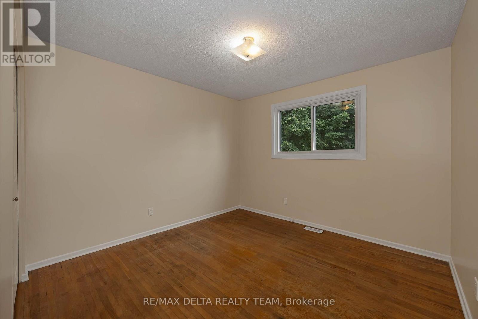 278 Gleneagles Avenue, Ottawa, Ontario  K1E 1L8 - Photo 18 - X13551768