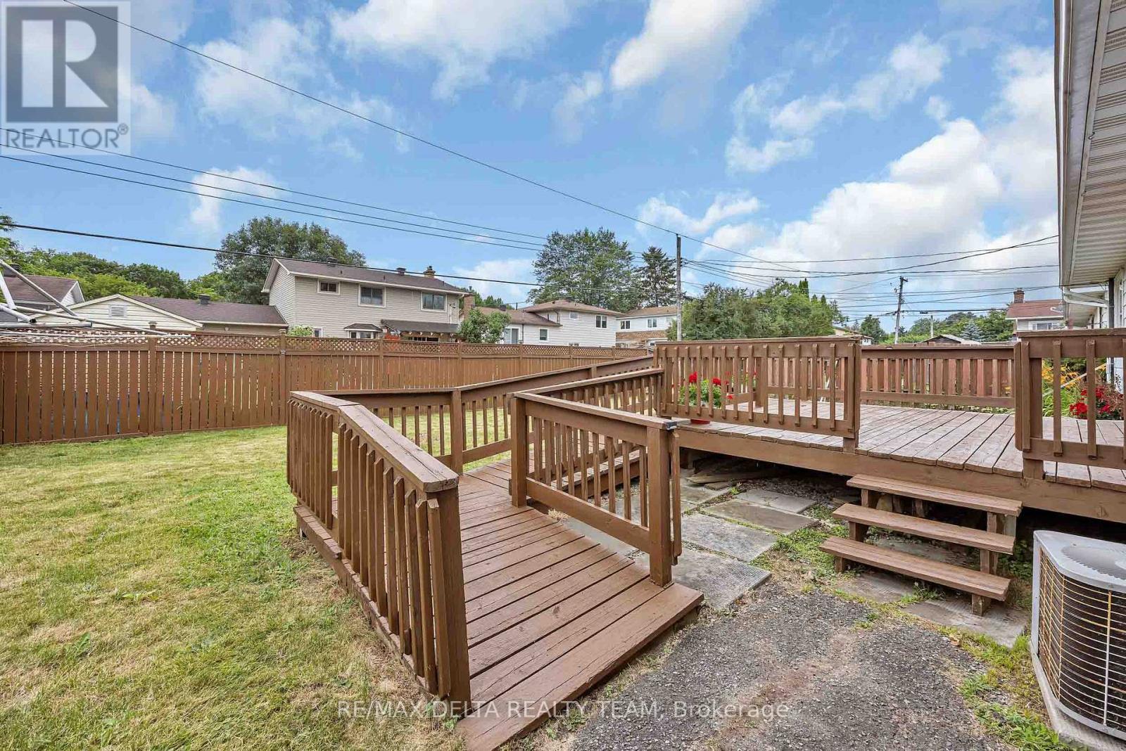 278 Gleneagles Avenue, Ottawa, Ontario  K1E 1L8 - Photo 25 - X13551768