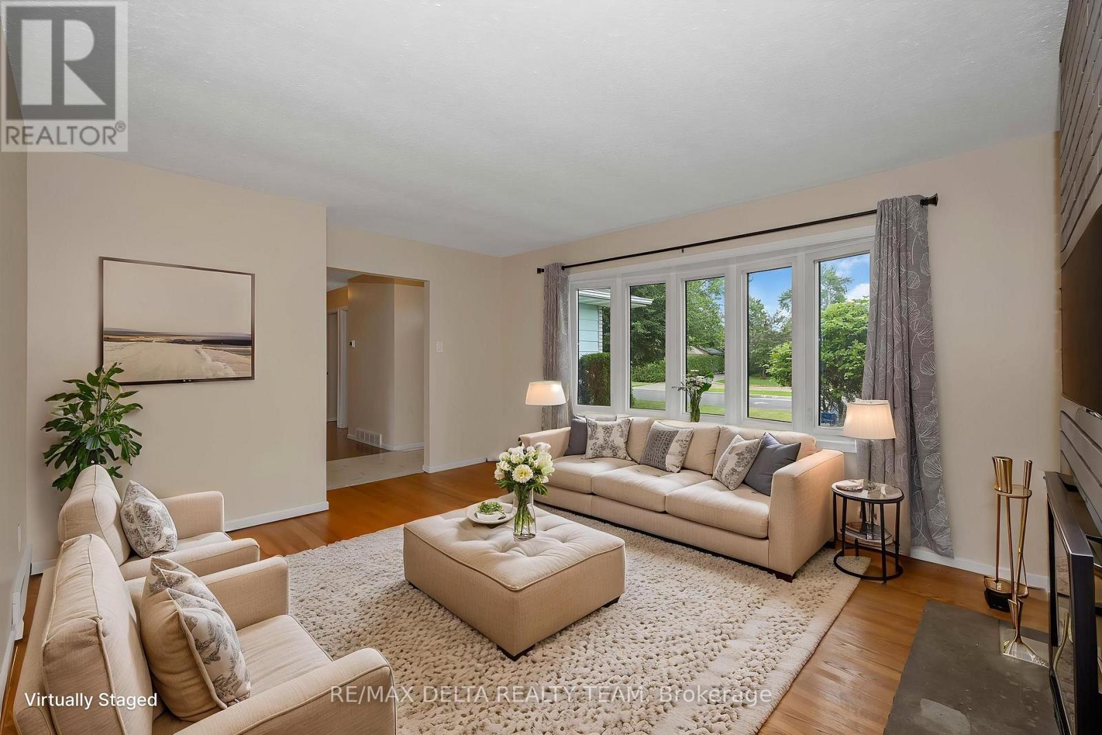 278 Gleneagles Avenue, Ottawa, Ontario  K1E 1L8 - Photo 4 - X13551768
