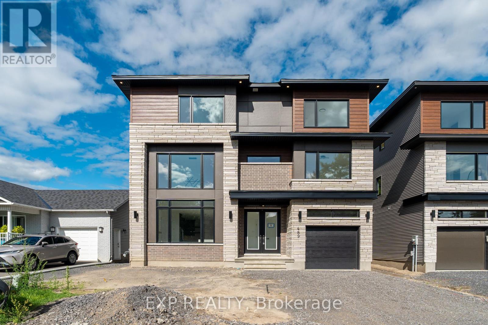 489 Duvernay Drive, Ottawa, Ontario  K1E 2N7 - Photo 1 - X13551788