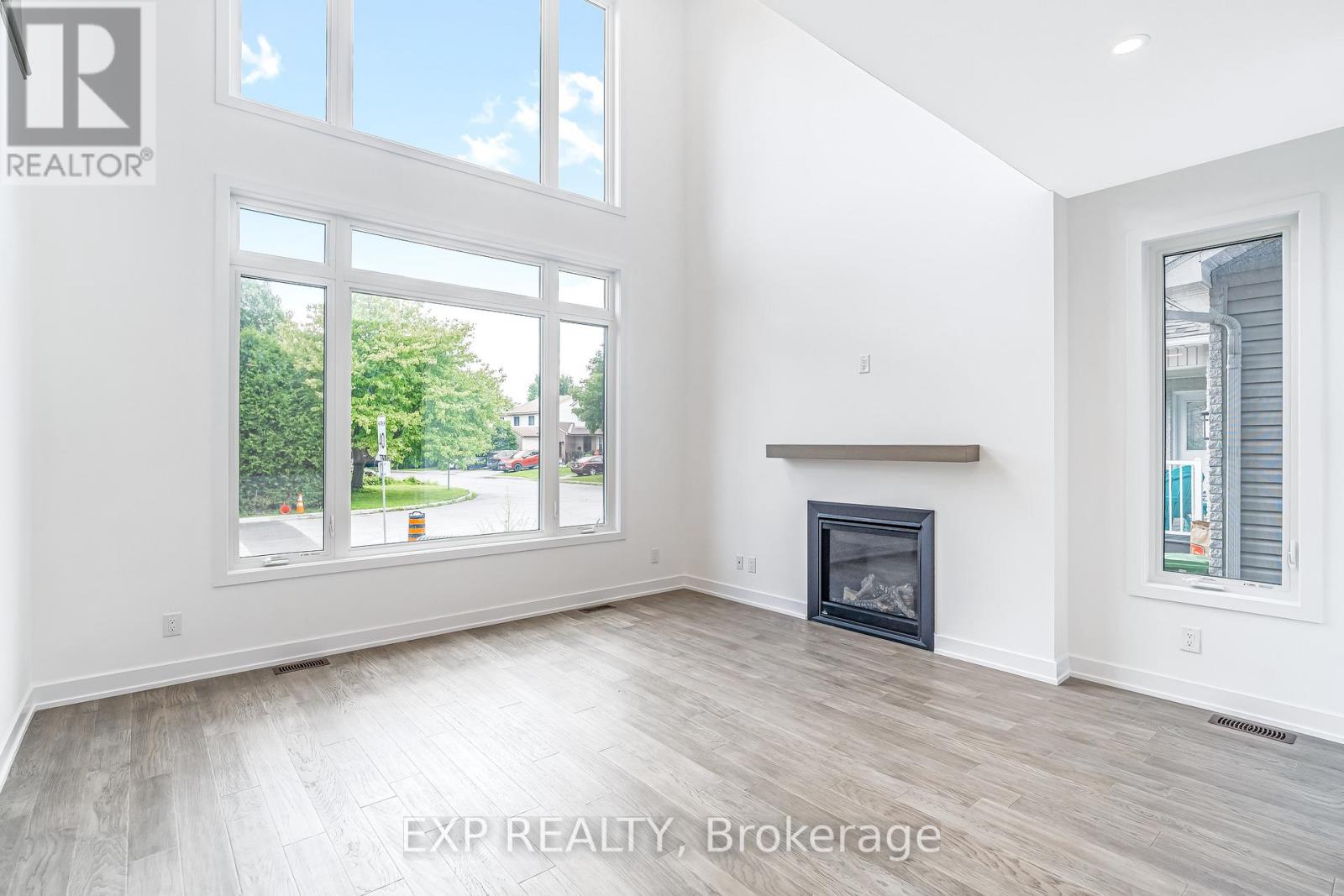 489 Duvernay Drive, Ottawa, Ontario  K1E 2N7 - Photo 3 - X13551788