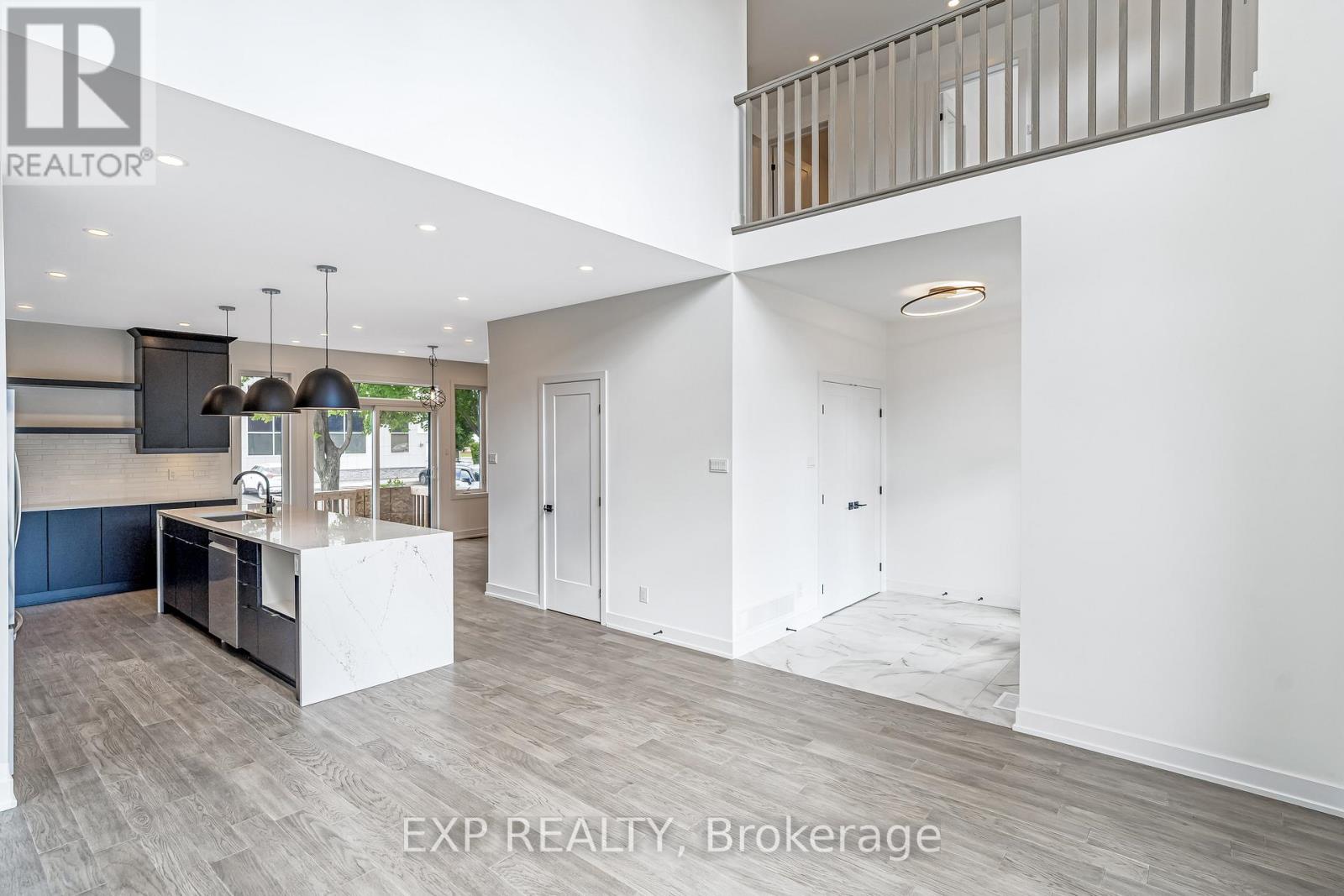 489 Duvernay Drive, Ottawa, Ontario  K1E 2N7 - Photo 4 - X13551788