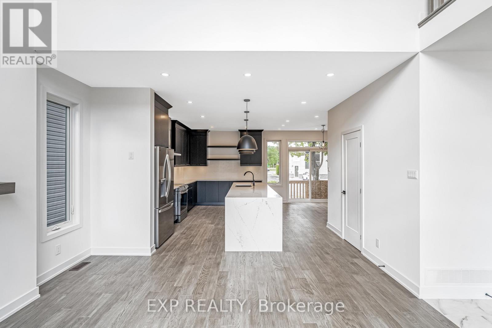 489 Duvernay Drive, Ottawa, Ontario  K1E 2N7 - Photo 6 - X13551788