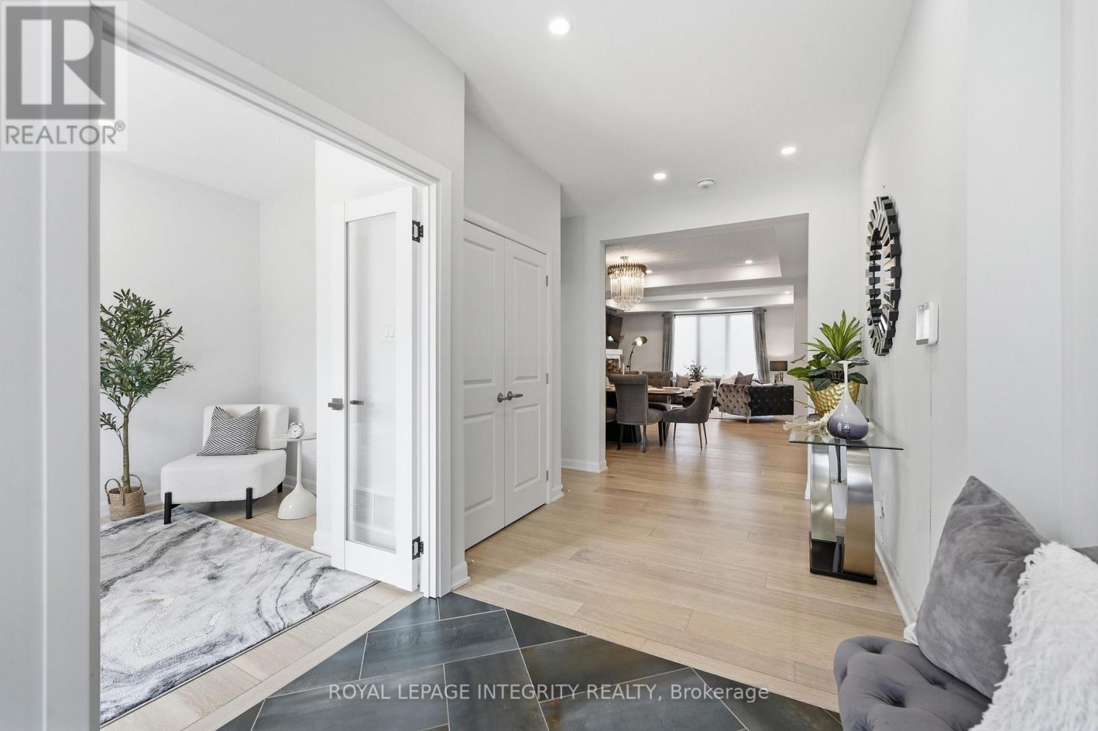90 Coco Place, Ottawa, Ontario  K2T 0R2 - Photo 5 - X13551792