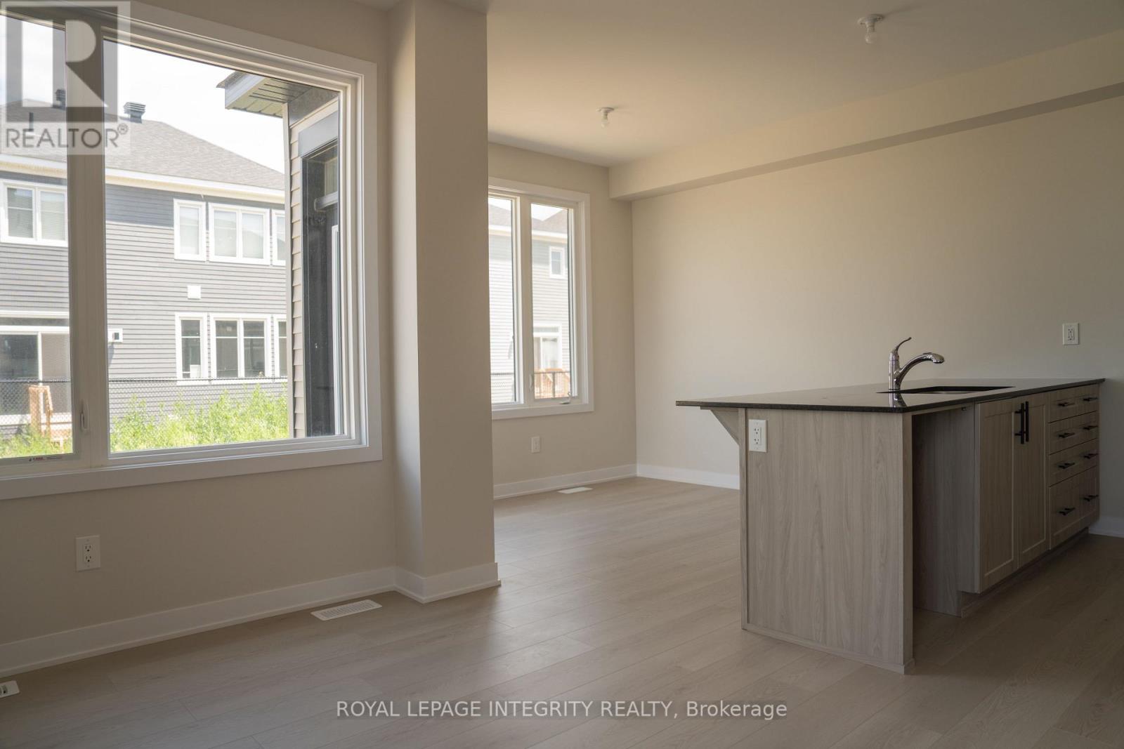 735 Haflinger Row, Ottawa, Ontario  K0A 2Z0 - Photo 4 - X13551980