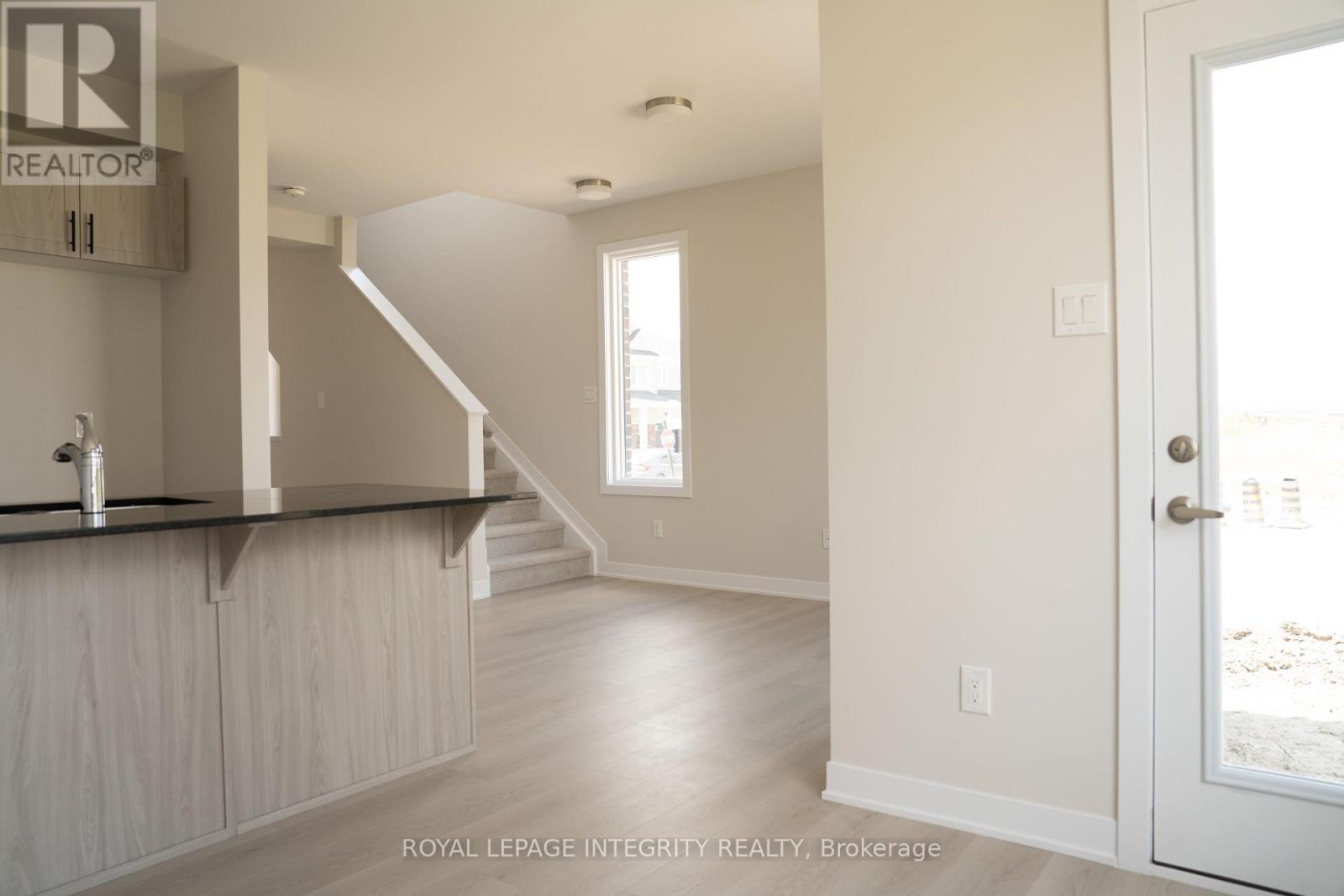 735 Haflinger Row, Ottawa, Ontario  K0A 2Z0 - Photo 7 - X13551980