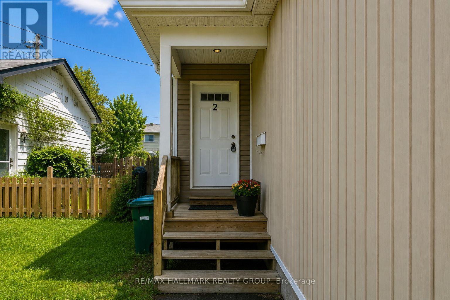 1796 Dumas Street, Ottawa, Ontario  K1C 1N4 - Photo 3 - X13552094