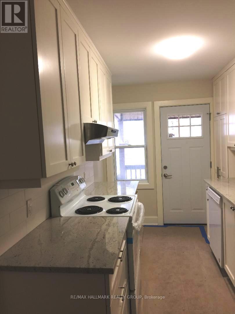 568 Gladstone Avenue, Ottawa, Ontario  K1R 5P3 - Photo 3 - X13552100
