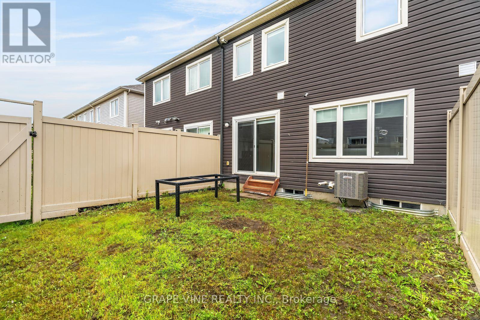 3566 River Run Avenue, Ottawa, Ontario  K2J 6J7 - Photo 3 - X13552152