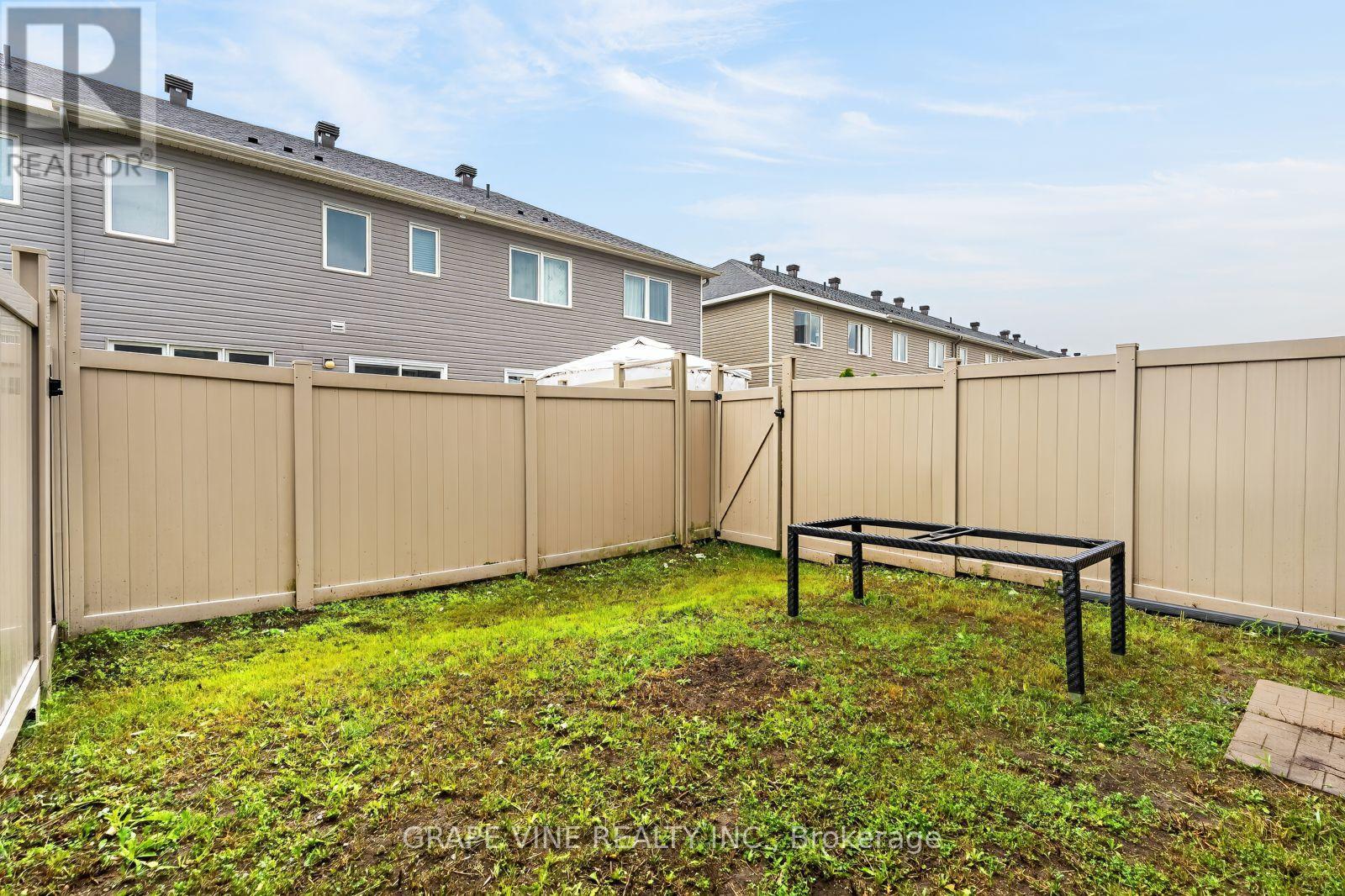 3566 River Run Avenue, Ottawa, Ontario  K2J 6J7 - Photo 4 - X13552152