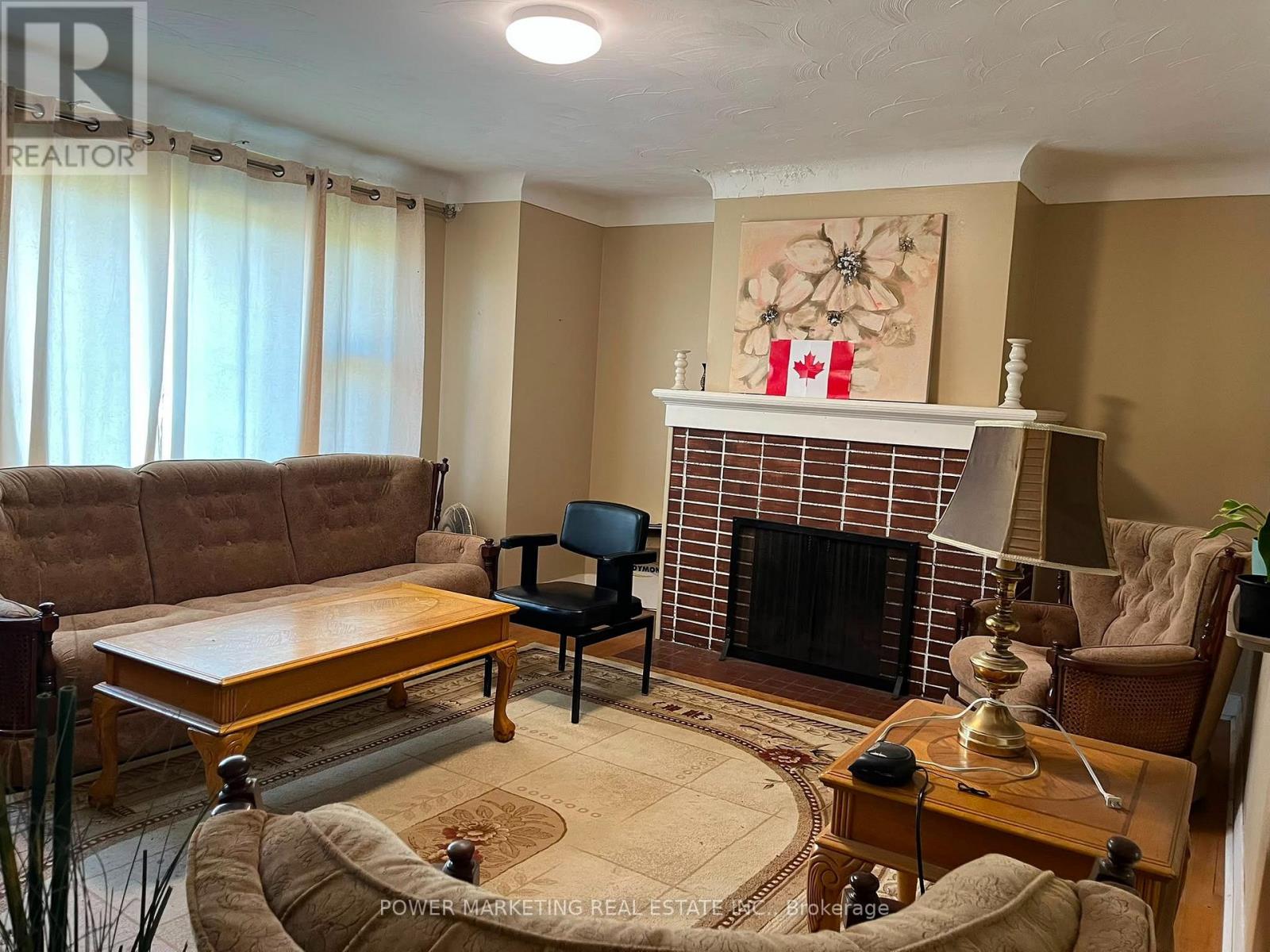 2576 Alta Vista Drive, Ottawa, Ontario  K1V 7T2 - Photo 3 - X13552224