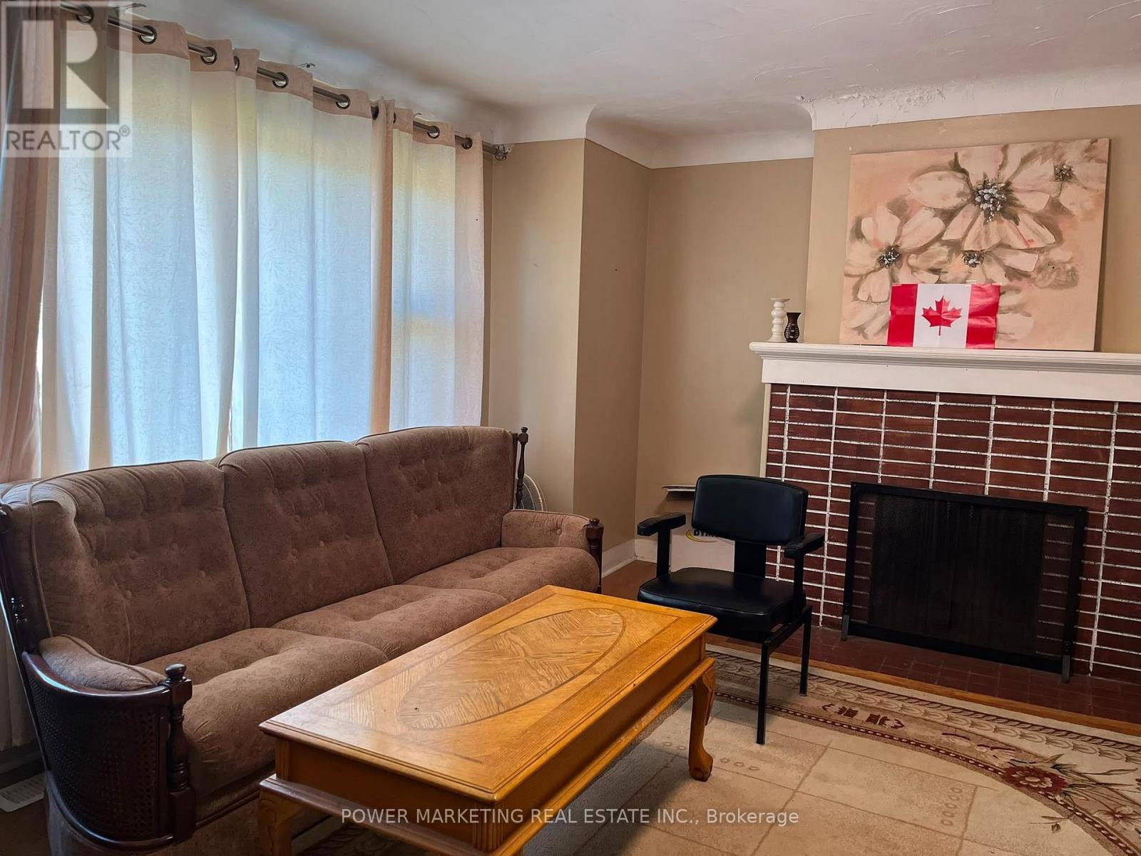 2576 Alta Vista Drive, Ottawa, Ontario  K1V 7T2 - Photo 4 - X13552224