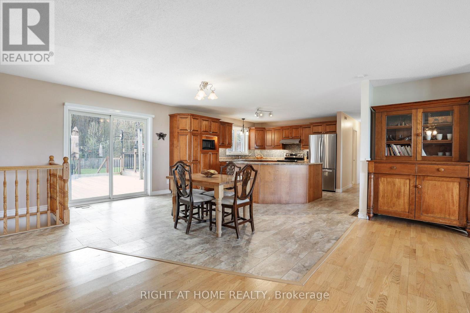 902 Rue Elizabeth Street, Alfred And Plantagenet, Ontario  K0B 1C0 - Photo 10 - X13552236