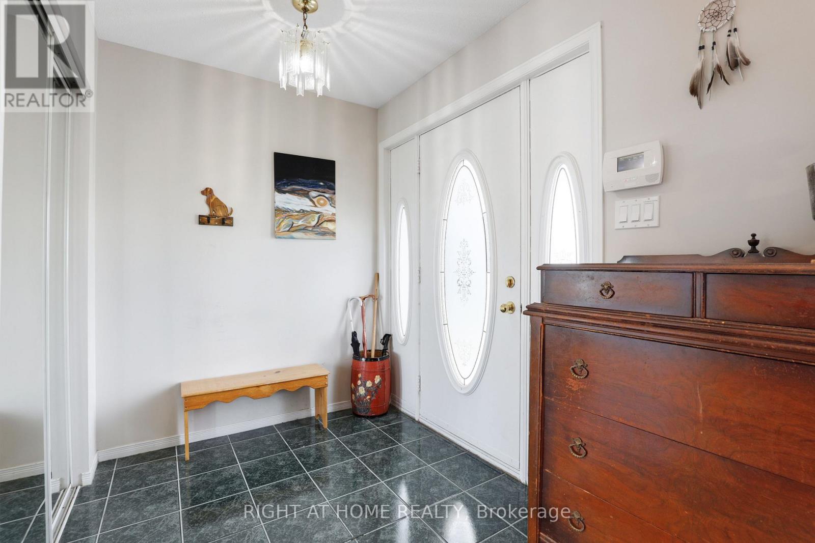 902 Rue Elizabeth Street, Alfred And Plantagenet, Ontario  K0B 1C0 - Photo 5 - X13552236
