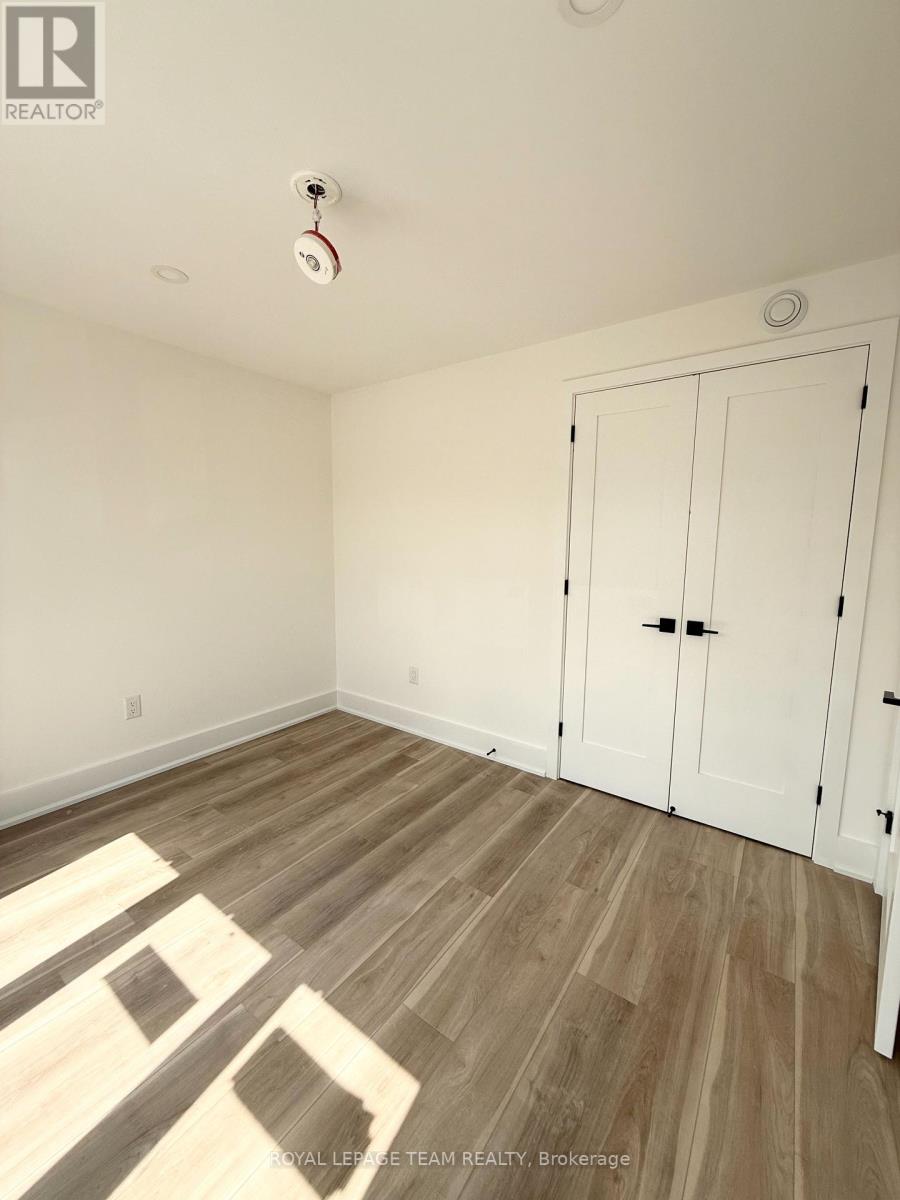5 - 549 Melbourne Avenue, Ottawa, Ontario  K2A 1W7 - Photo 10 - X13552252