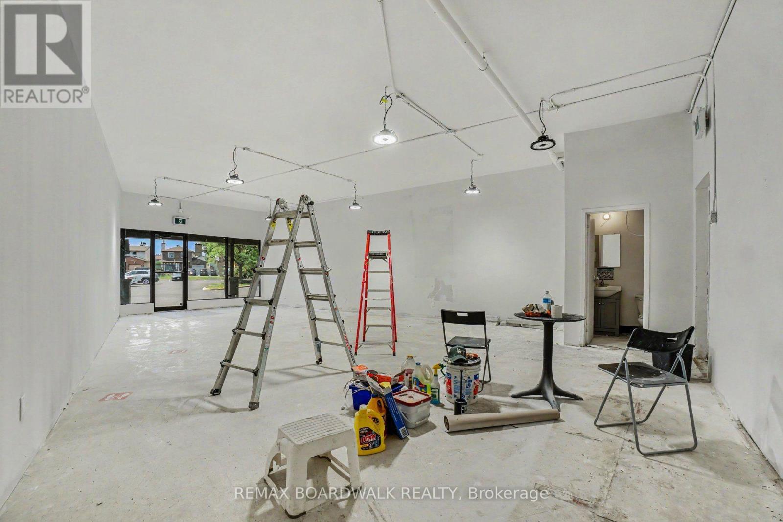 1b - 375 Des Epinettes Avenue, Ottawa, Ontario  K1E 3E6 - Photo 13 - X13552390