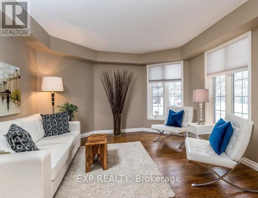 11 Pepperidge Way, Ottawa, Ontario  K2K 3B6 - Photo 3 - X13552544