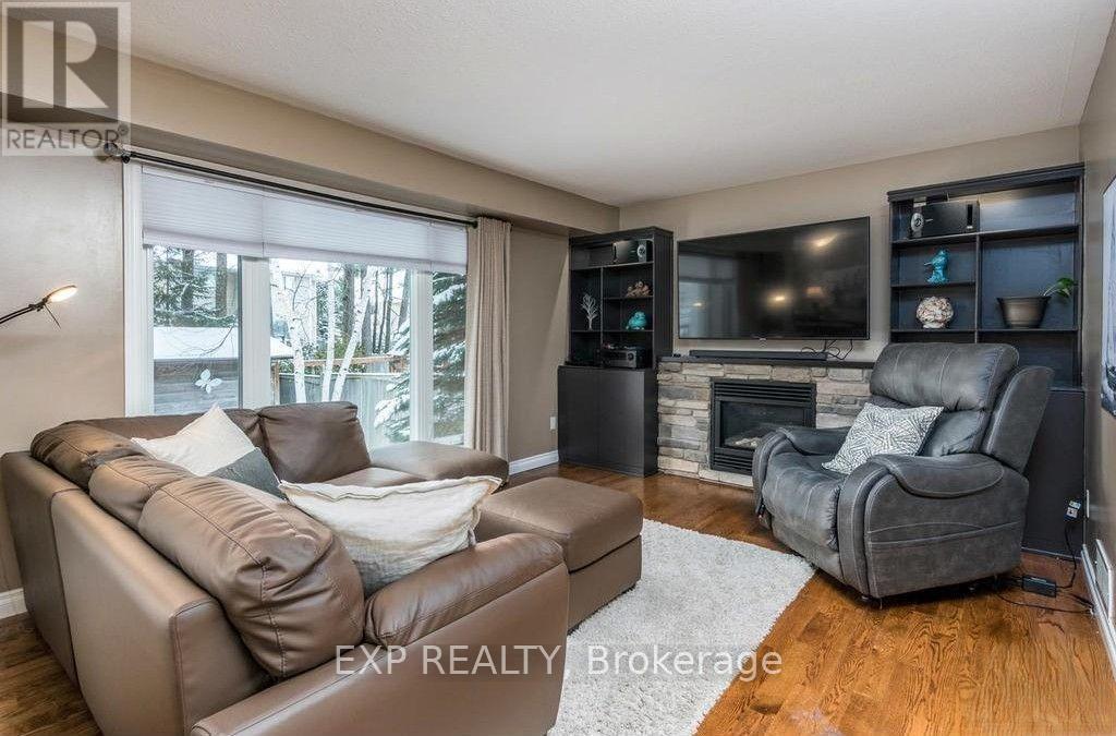 11 Pepperidge Way, Ottawa, Ontario  K2K 3B6 - Photo 6 - X13552544