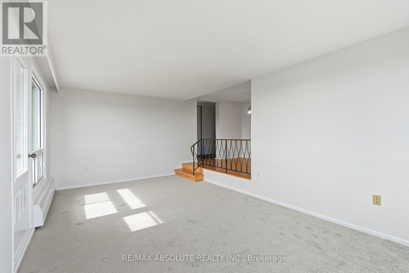 1010 - 915 Elmsmere Road, Ottawa, Ontario  K1J 8H8 - Photo 12 - X13552928