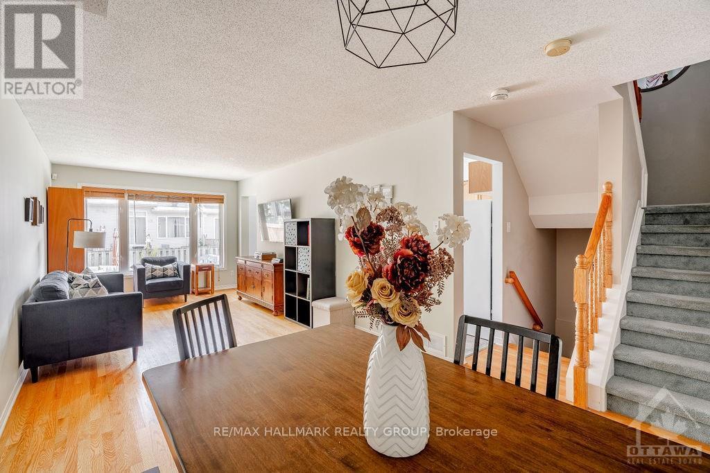 13 Upney Drive, Ottawa, Ontario  K2J 5G7 - Photo 5 - X13553606