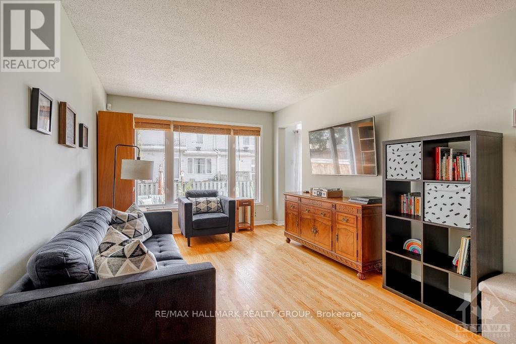 13 Upney Drive, Ottawa, Ontario  K2J 5G7 - Photo 7 - X13553606