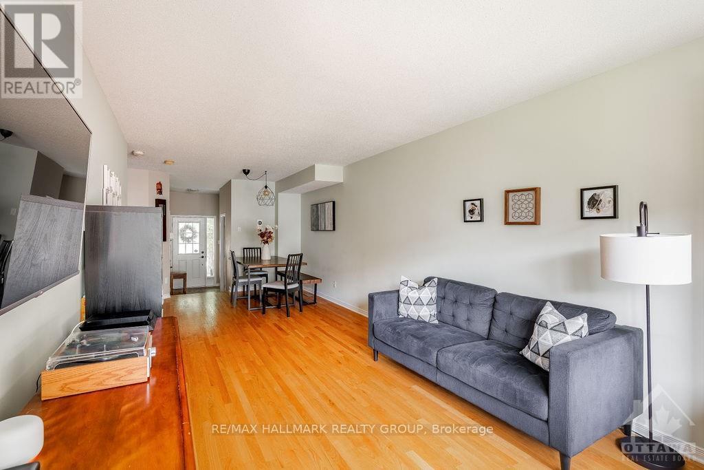 13 Upney Drive, Ottawa, Ontario  K2J 5G7 - Photo 8 - X13553606