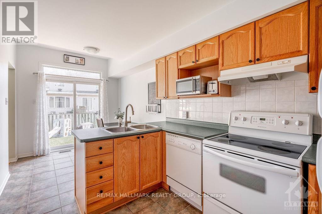 13 Upney Drive, Ottawa, Ontario  K2J 5G7 - Photo 9 - X13553606