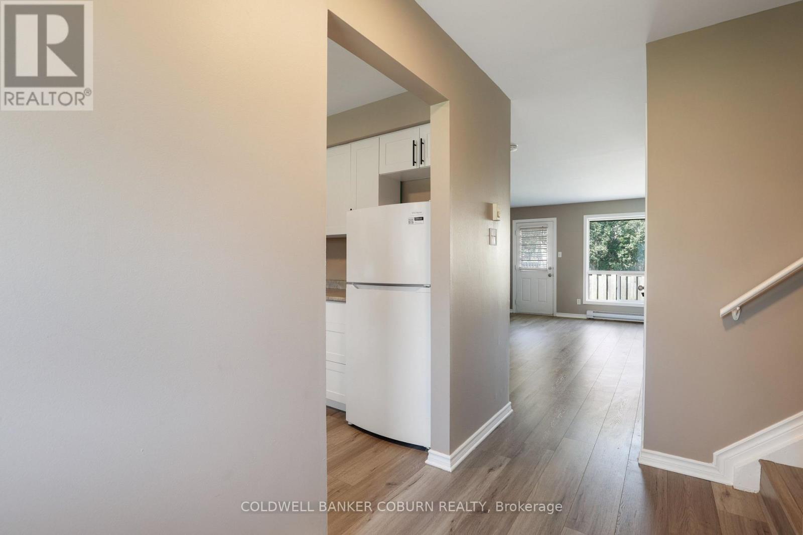 23 - 23 Sonnet Crescent S, Ottawa, Ontario  K2H 8W8 - Photo 4 - X13553704