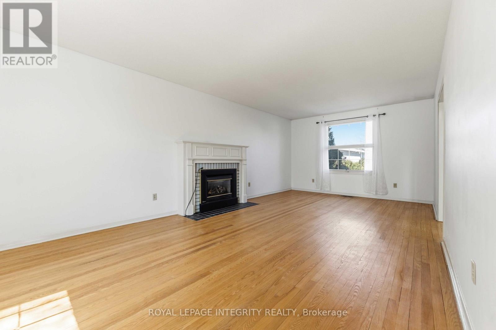 1842 Playfair Drive, Ottawa, Ontario  K1H 5S1 - Photo 6 - X13553736