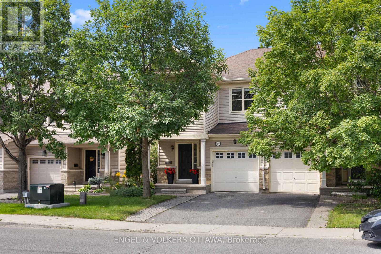 789 Cobble Hill Drive, Ottawa, Ontario  K2J 0C4 - Photo 1 - X13553976