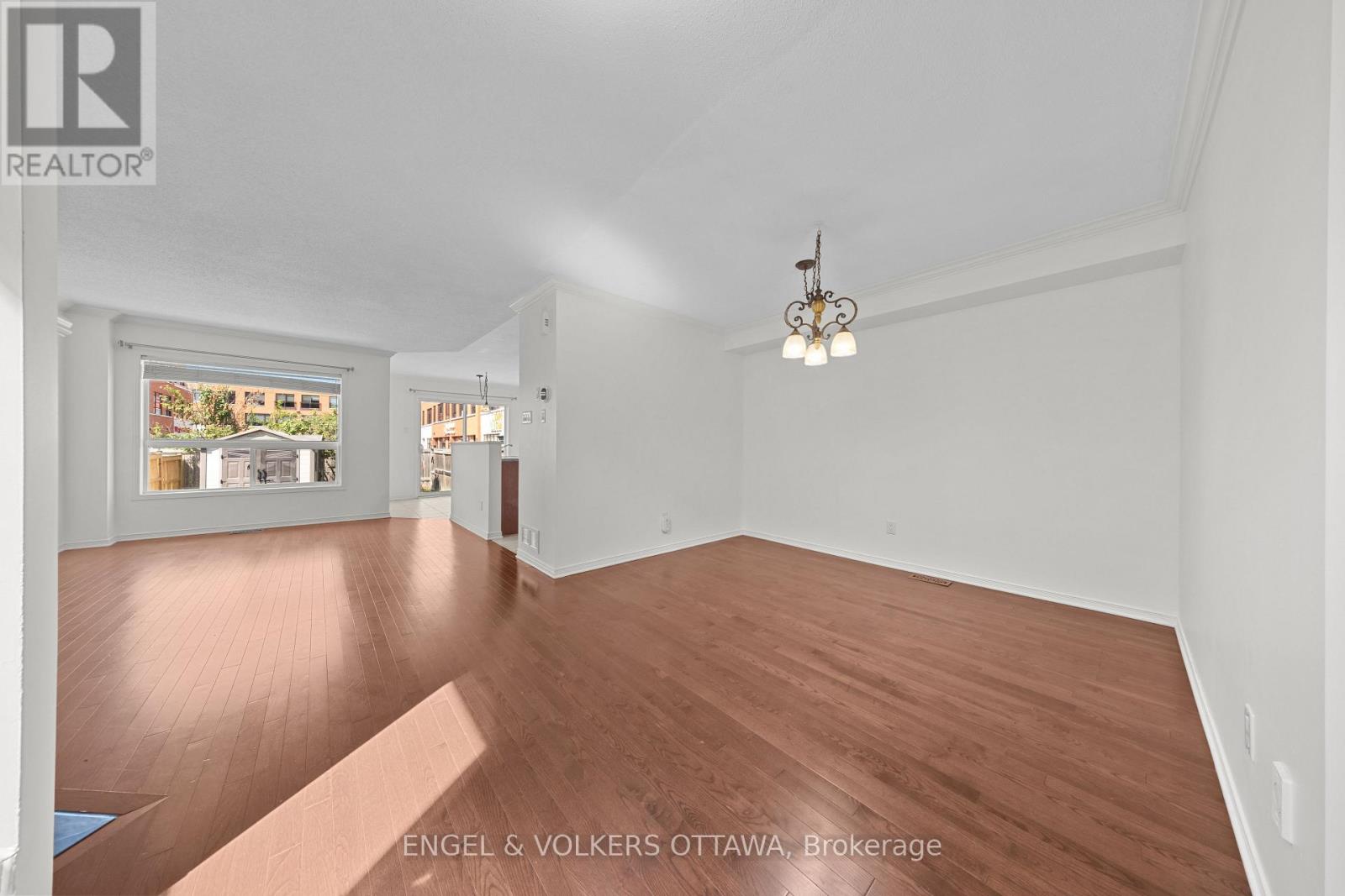 789 Cobble Hill Drive, Ottawa, Ontario  K2J 0C4 - Photo 8 - X13553976