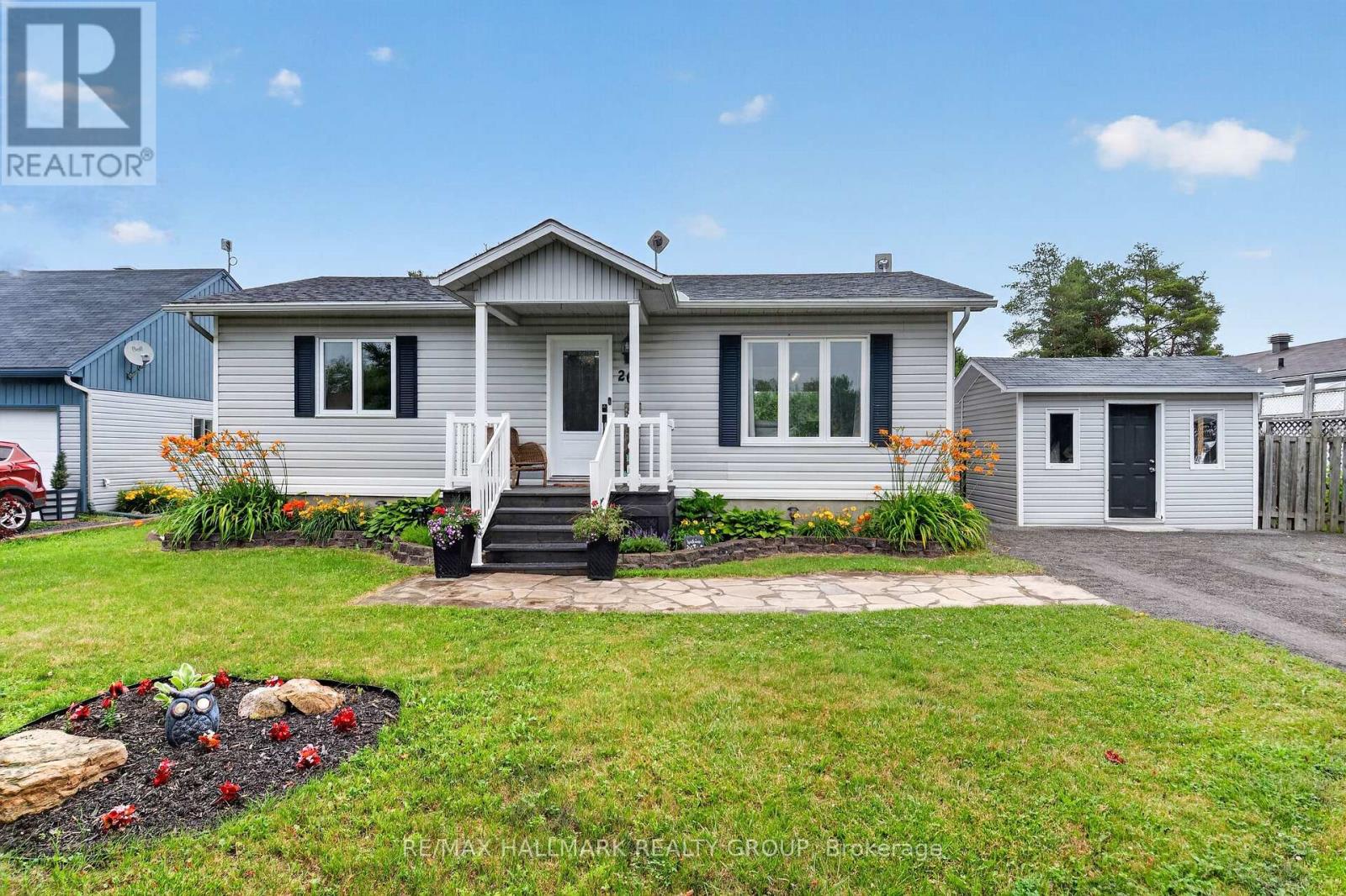 26 - 26 Monarch Crescent, Russell, Ontario  K0A 2M0 - Photo 2 - X13554024