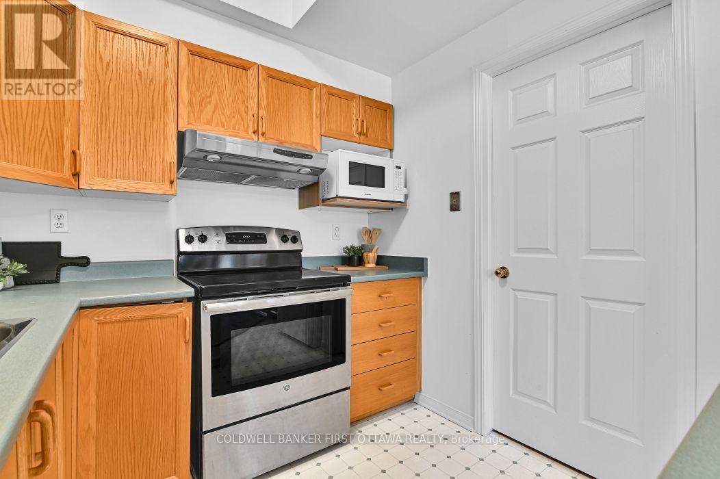 99 Robson Court, Ottawa, Ontario  K2K 2W1 - Photo 10 - X13554100