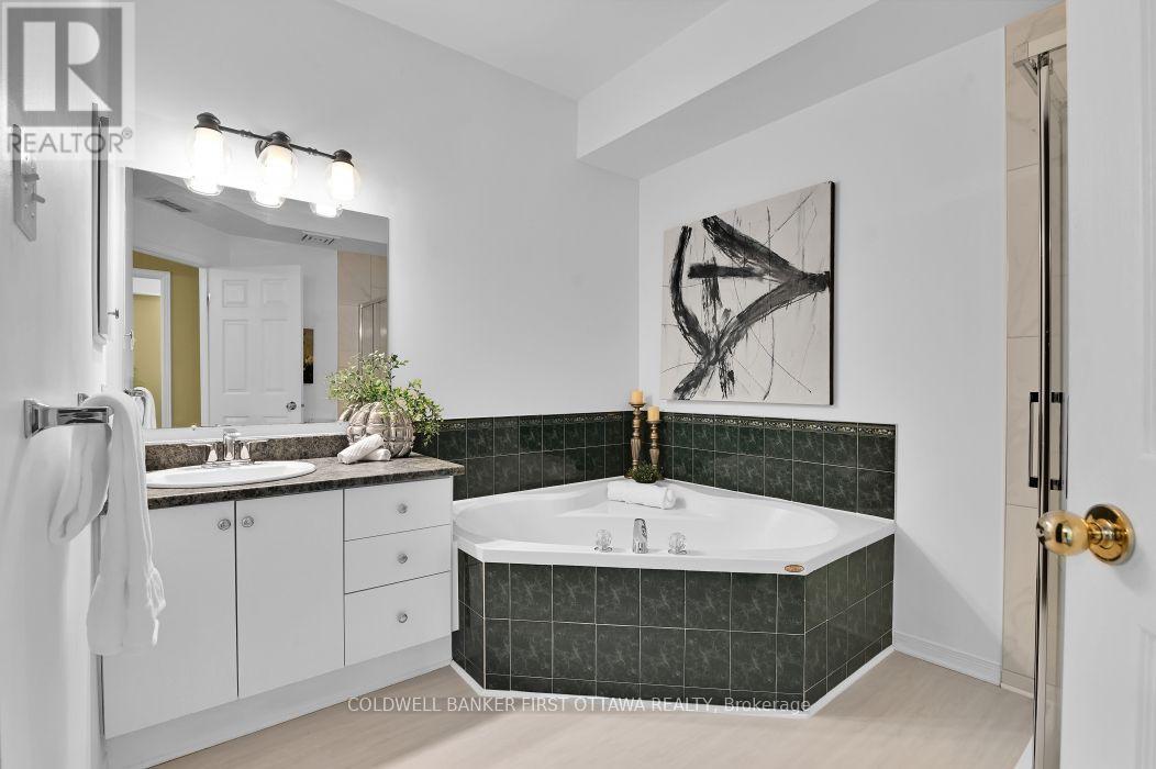99 Robson Court, Ottawa, Ontario  K2K 2W1 - Photo 21 - X13554100
