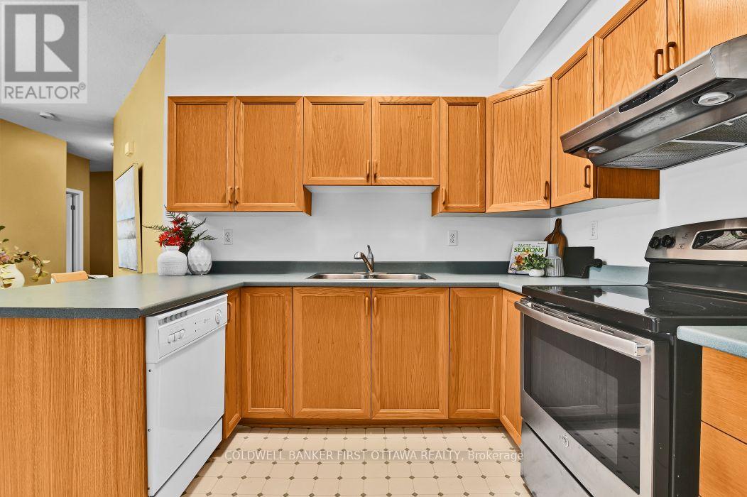 99 Robson Court, Ottawa, Ontario  K2K 2W1 - Photo 9 - X13554100