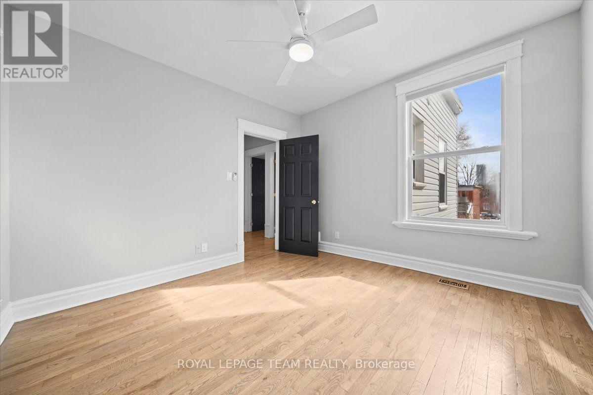 136 Elm Street, Ottawa, Ontario  K1R 6N5 - Photo 18 - X13554214