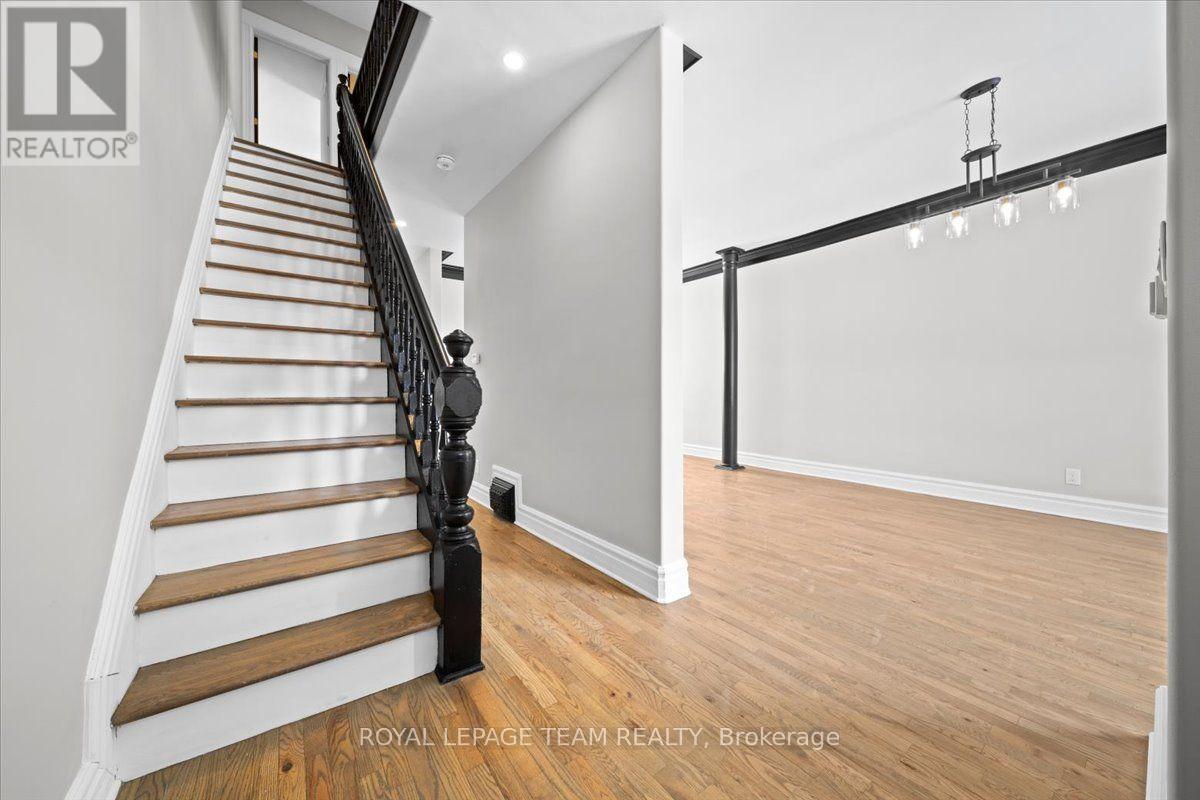 136 Elm Street, Ottawa, Ontario  K1R 6N5 - Photo 5 - X13554214
